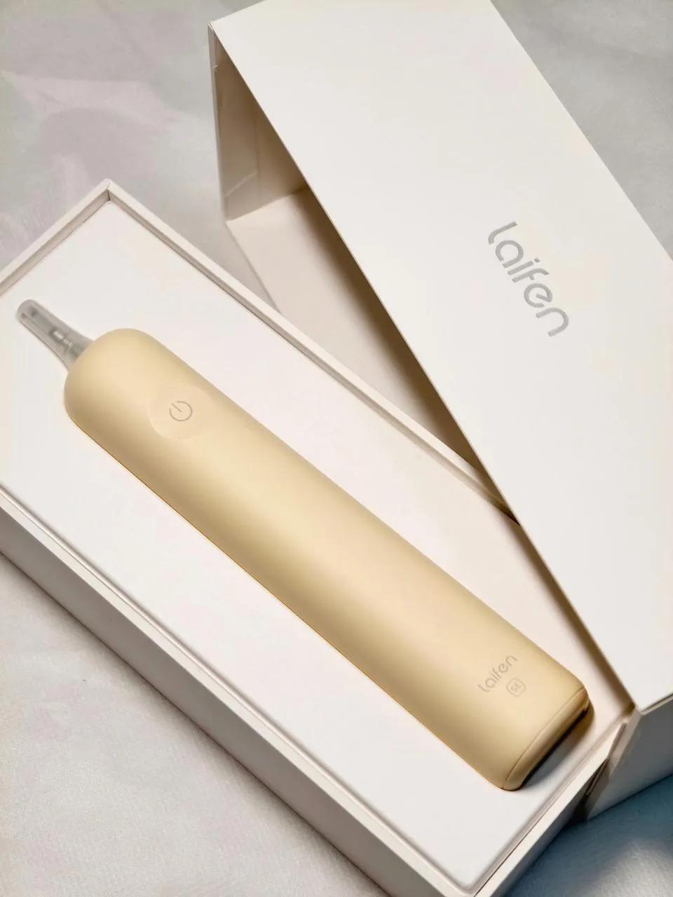 饭后嘴巴那种“黏黏腻腻”的感觉你懂吗？
尤其是夏天一顿烧烤火锅下肚，整张嘴都像裹