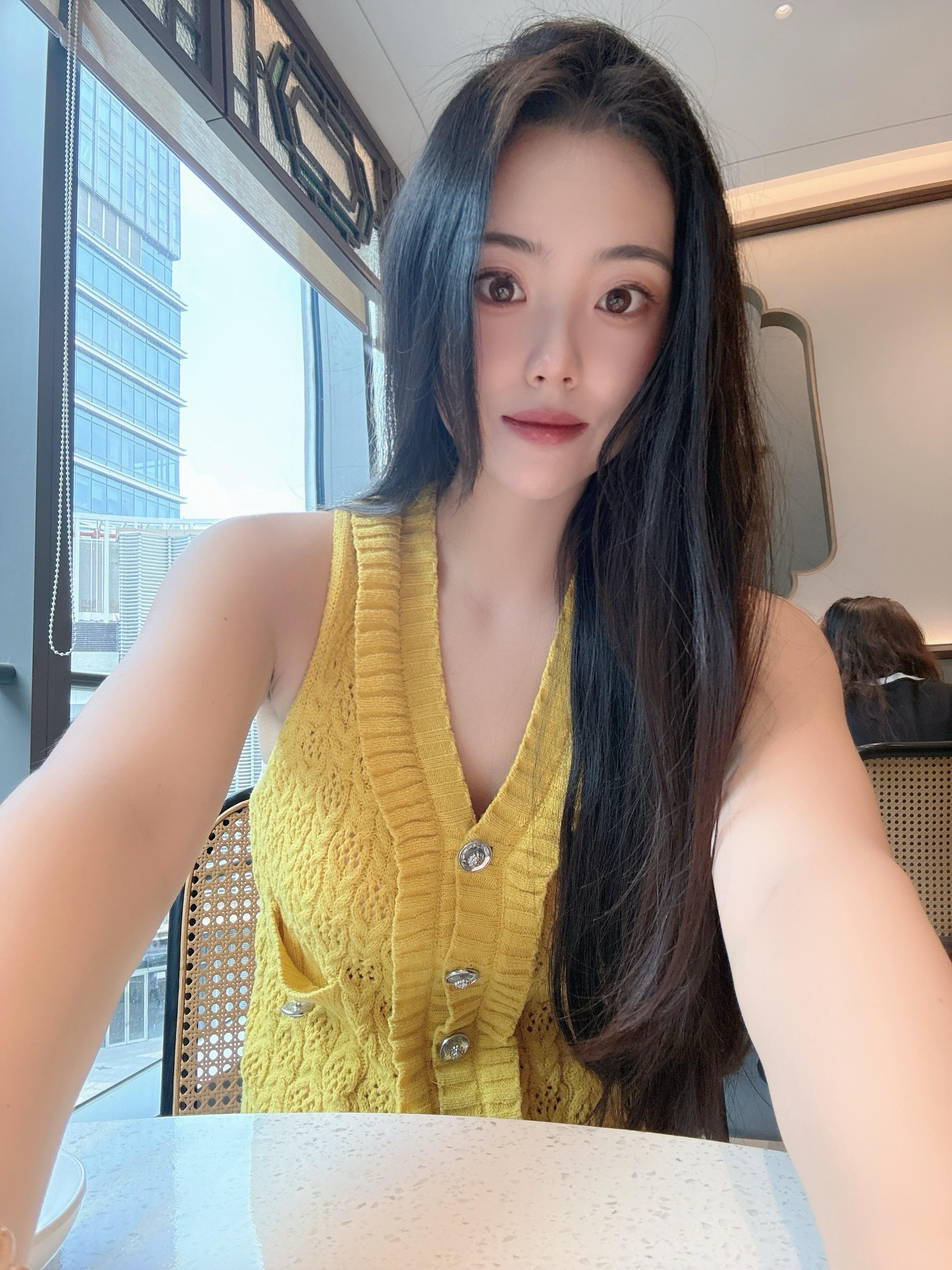 产后十个月 再次与明媚的自己重逢