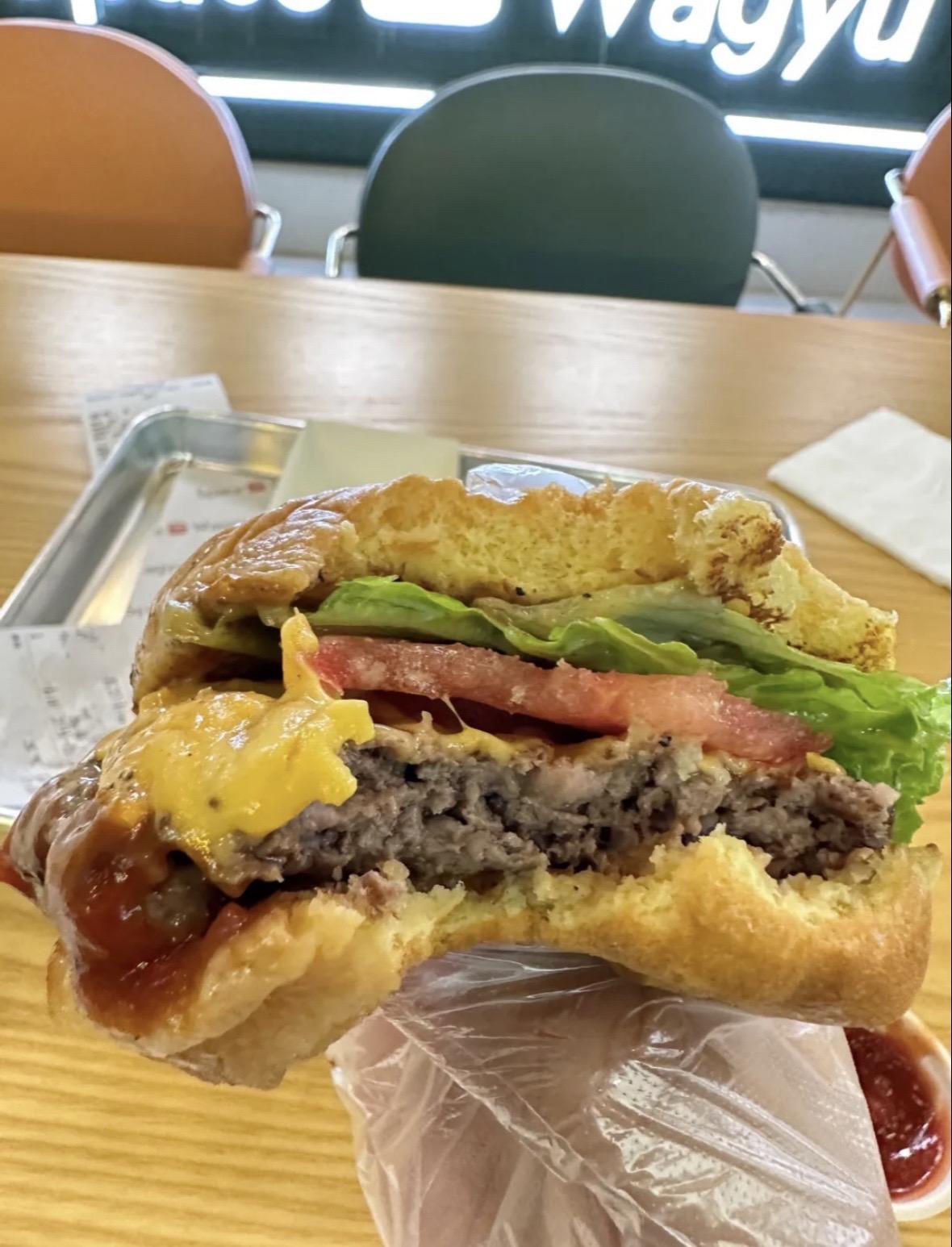 日新和牛汉堡 Space Wagyu Burger