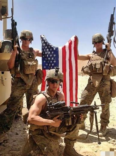 美国输了，伊朗亮证据。在特朗普宣布营救飞行员任务成功之后，伊朗第一时间公布了一张