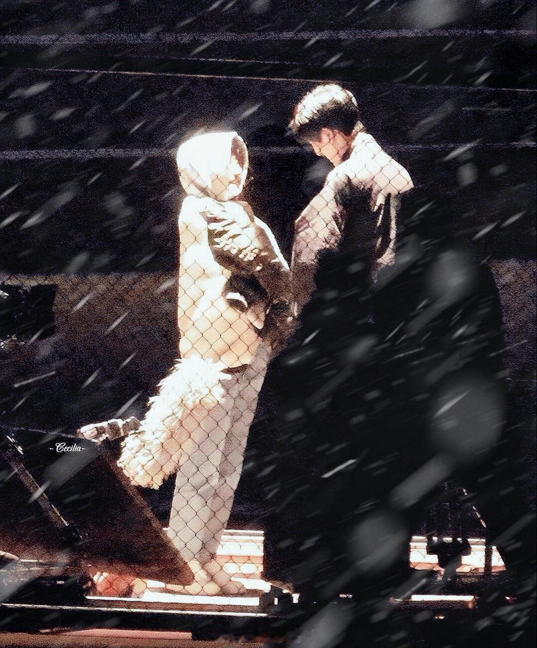 #张凌赫拉赵今麦衣服# 好纯爱好好嗑 ​​​