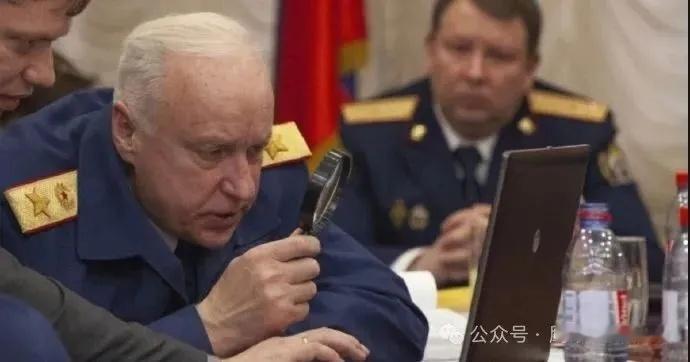 烽火问鼎计划 俄联邦国家杜马国防委员会委员维克托·索博列夫中将宣布，俄罗斯“特别