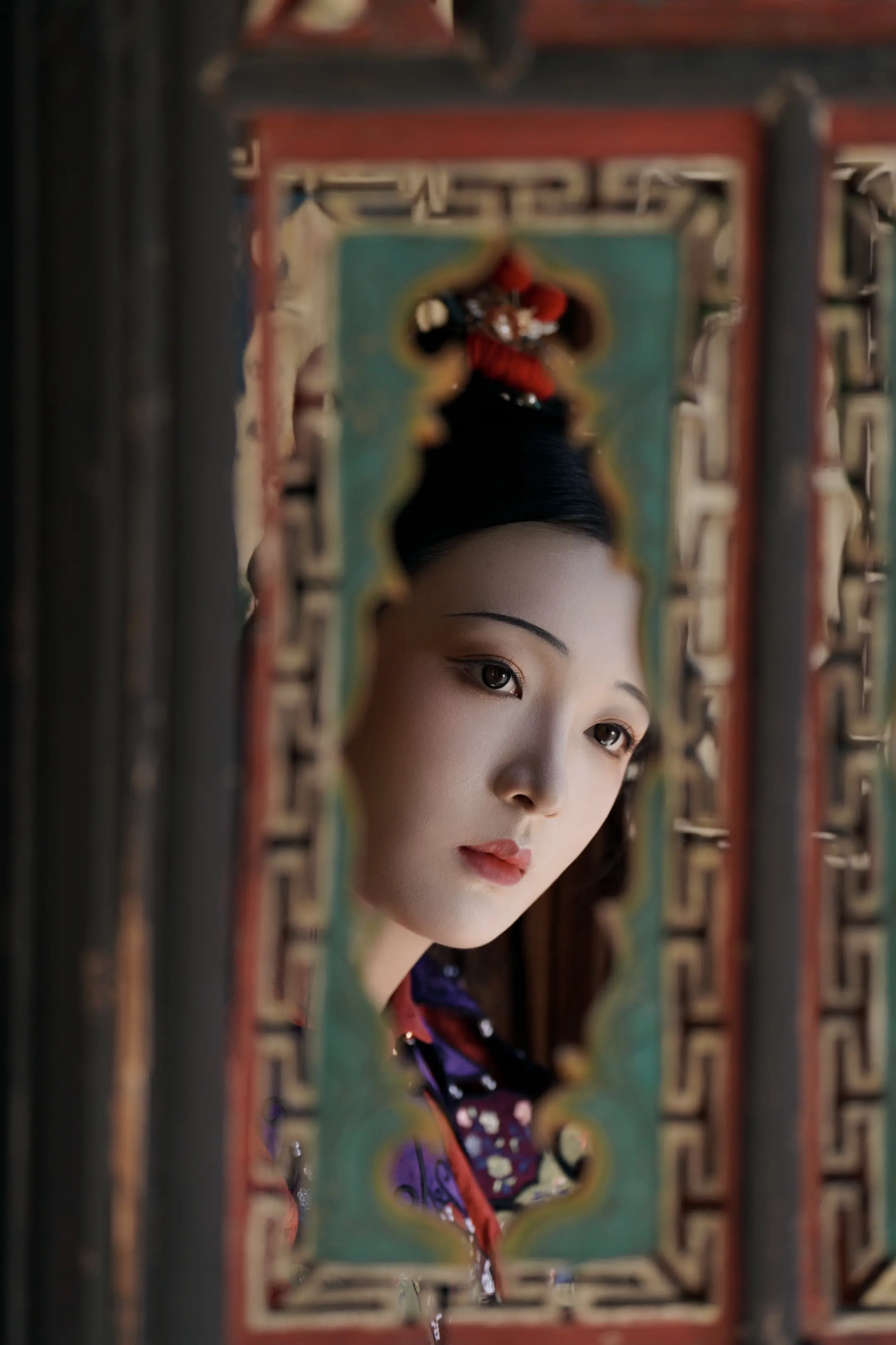一方小小的花轿。