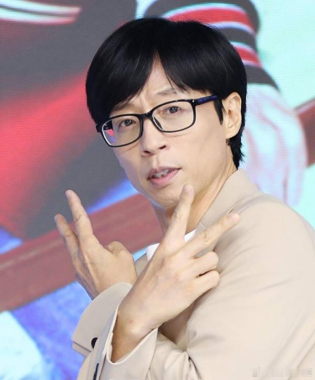 男子梦到刘在石后中彩票 据韩媒，一位赢得5亿韩元（约230万人民币）的男子在接受