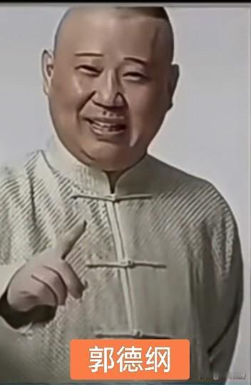 想笑，你就放声开怀大笑吧！
我是看一次笑一次，都笑岔气好几回了。我先歇会缓一缓。