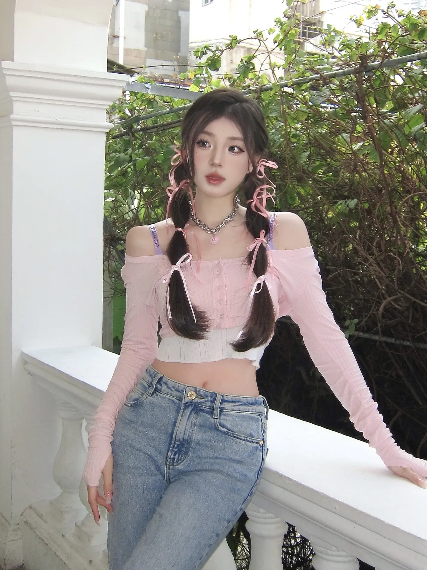 ♡ •͈ᴗ⁃͈ ♡  我已经闭好一只眼睛啦 就等你说晚安闭另外一只