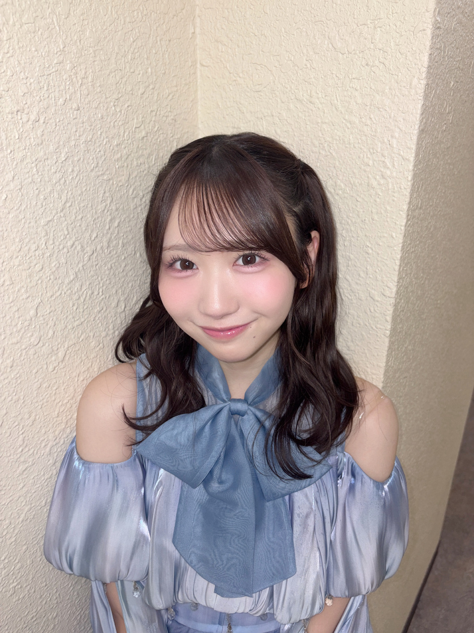 藤嶌果歩「今日は真っ白の服を着て来ちゃったから汚さないように気をつけないと！数年