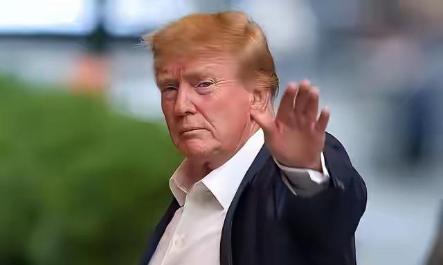 美国总统特朗普之子巴伦被美国民众请愿要求上战场，特朗普之子巴伦.特朗普今年刚到兵