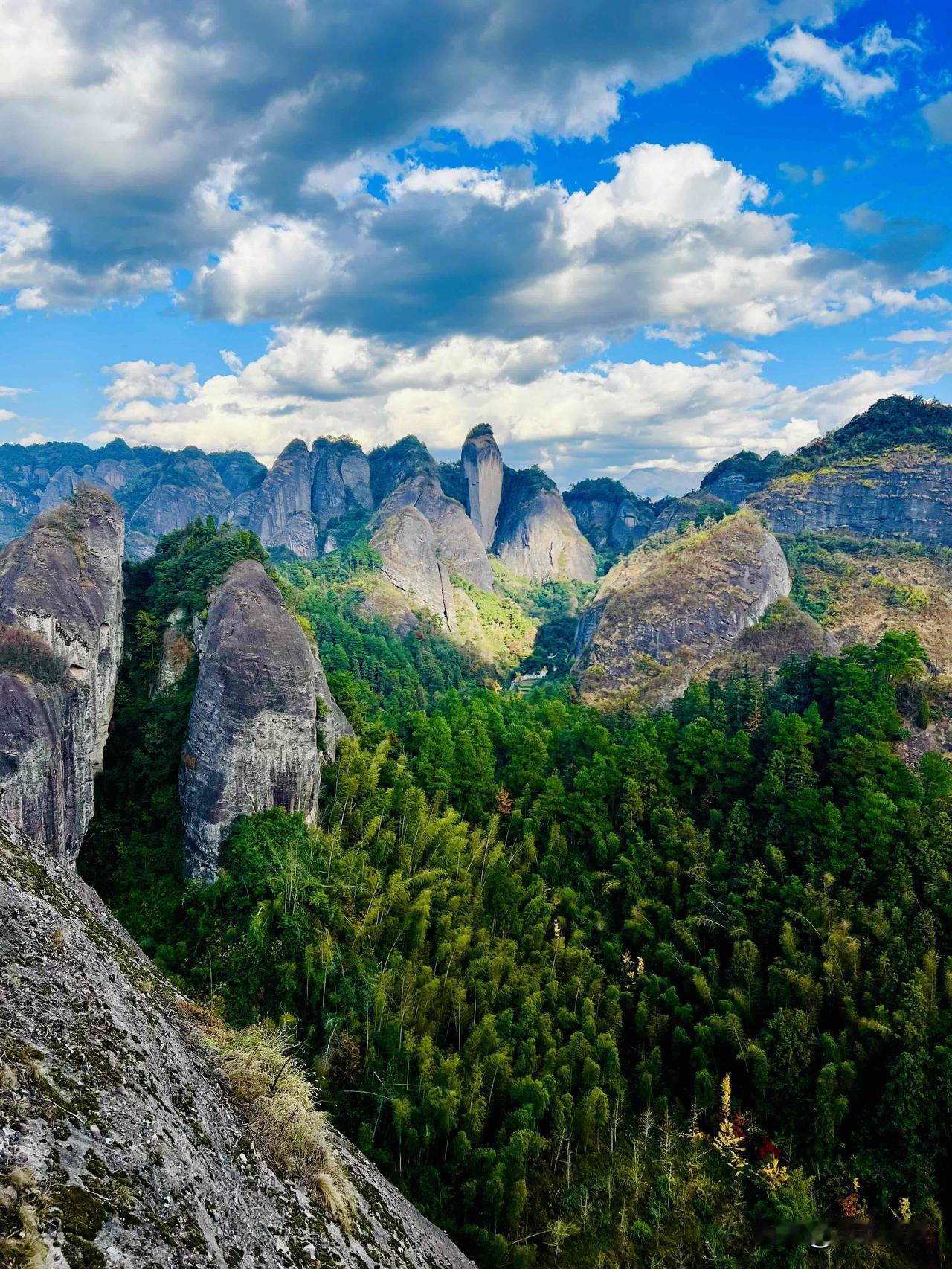 山之良者，邵阳峎山，过境广西，匆匆忙忙[呲牙]