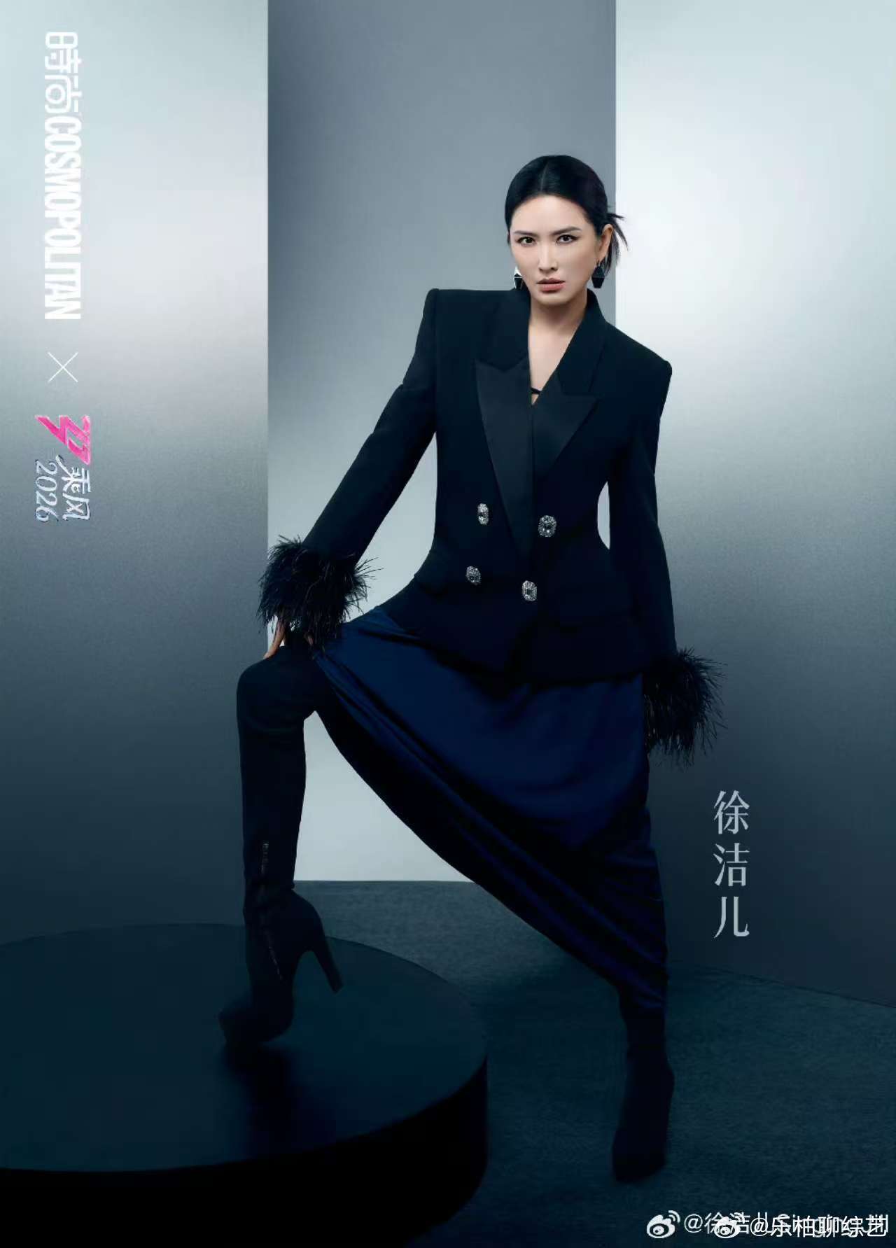 这居然是48岁的徐洁儿徐洁儿岁月不败美人 这居然是48岁的徐洁儿，完全就是岁月不