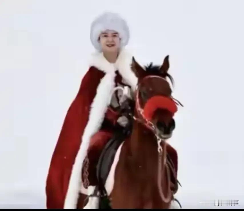 昨晚刷到新疆贺娇龙帖子，官方还在说抢救中，今天一早看新闻，抢救无效离世，年仅47