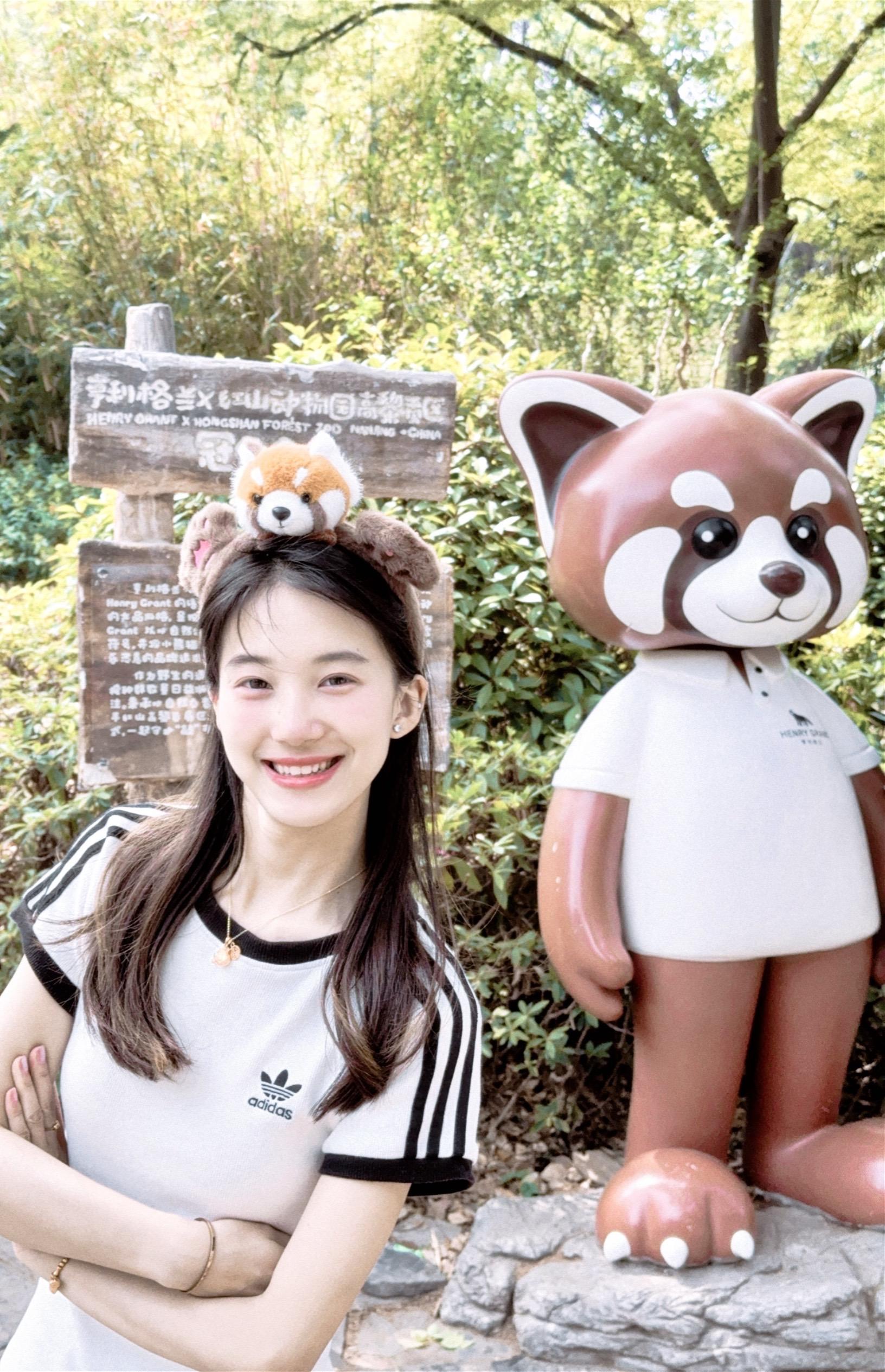 -动物园里有什么🐾🐻🐯🦒🦚🐘。