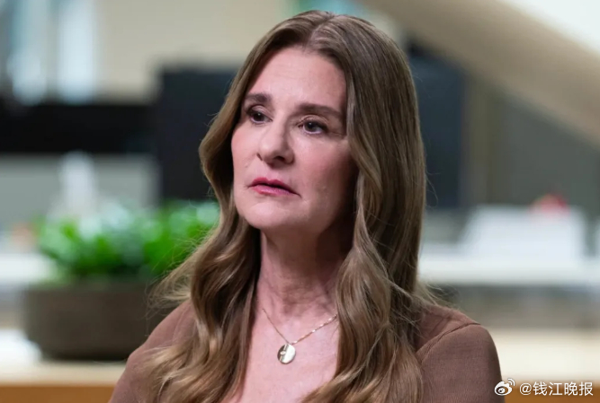 【比尔·盖茨前妻首次发声】#比尔盖茨回应爱泼斯坦案##比尔盖茨否认去过萝莉岛#美