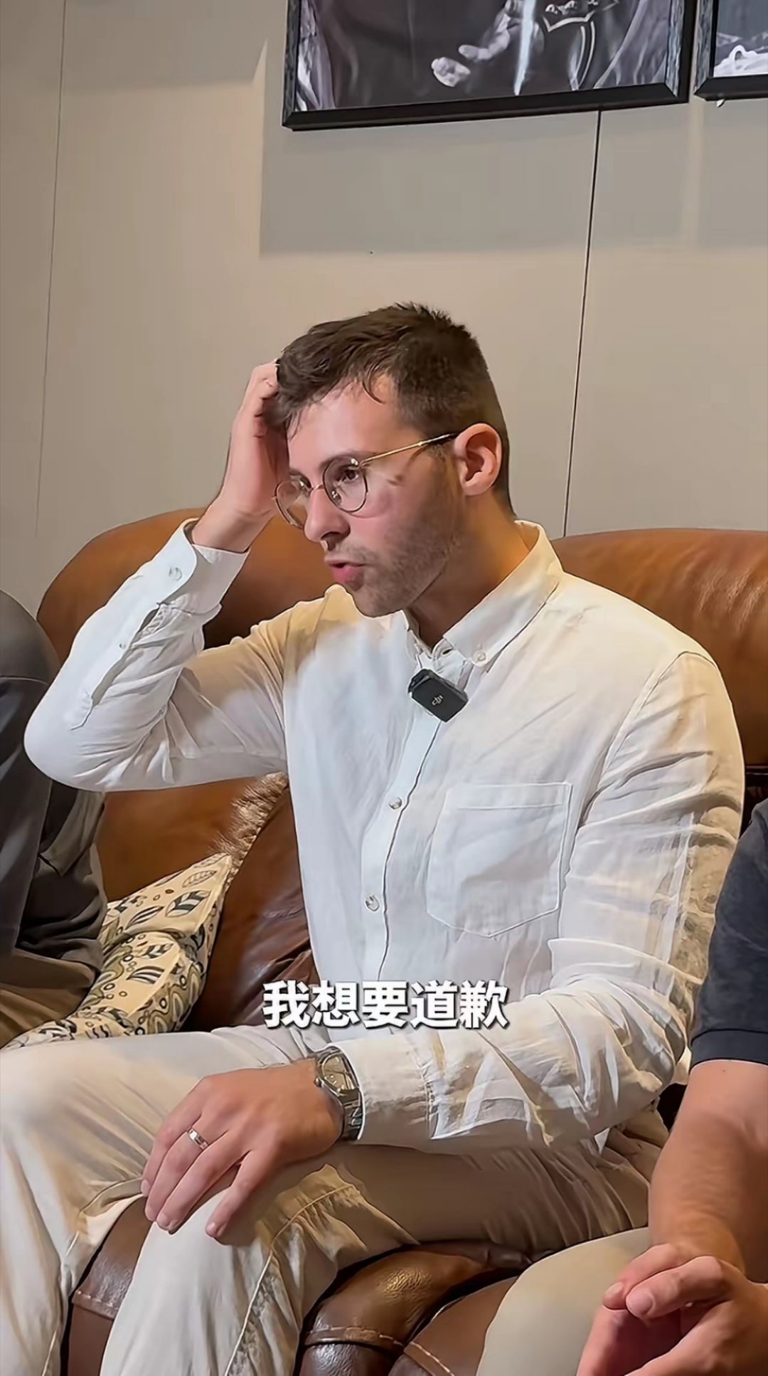 不查不知道原来马库斯他们不仅仅是把罪证的照片捐赠了，他们还​协助追回了60多件文