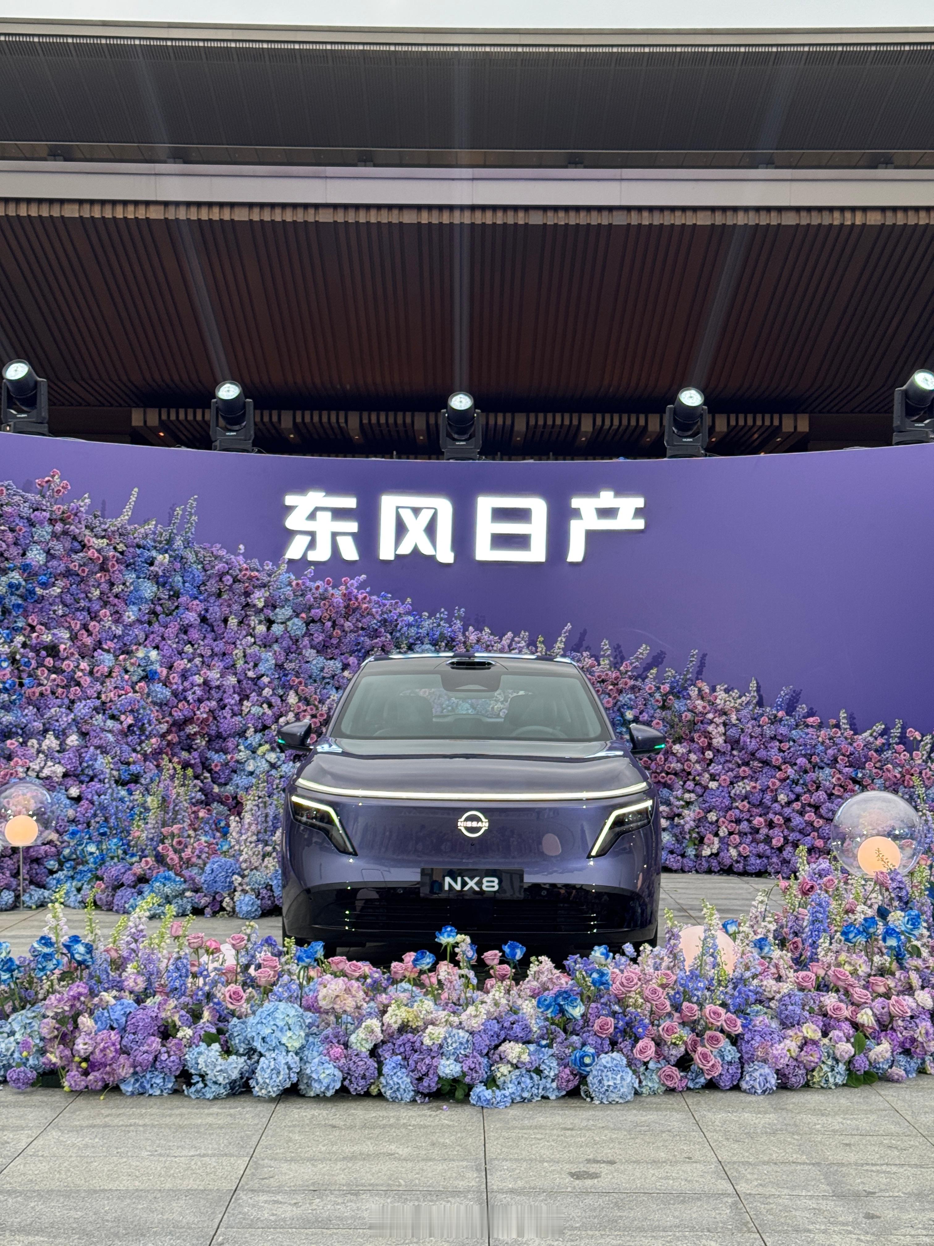 最直白的发布会就要开始了，大家对于价格有什么预测呢？20万级大大大五座智慧舒享S