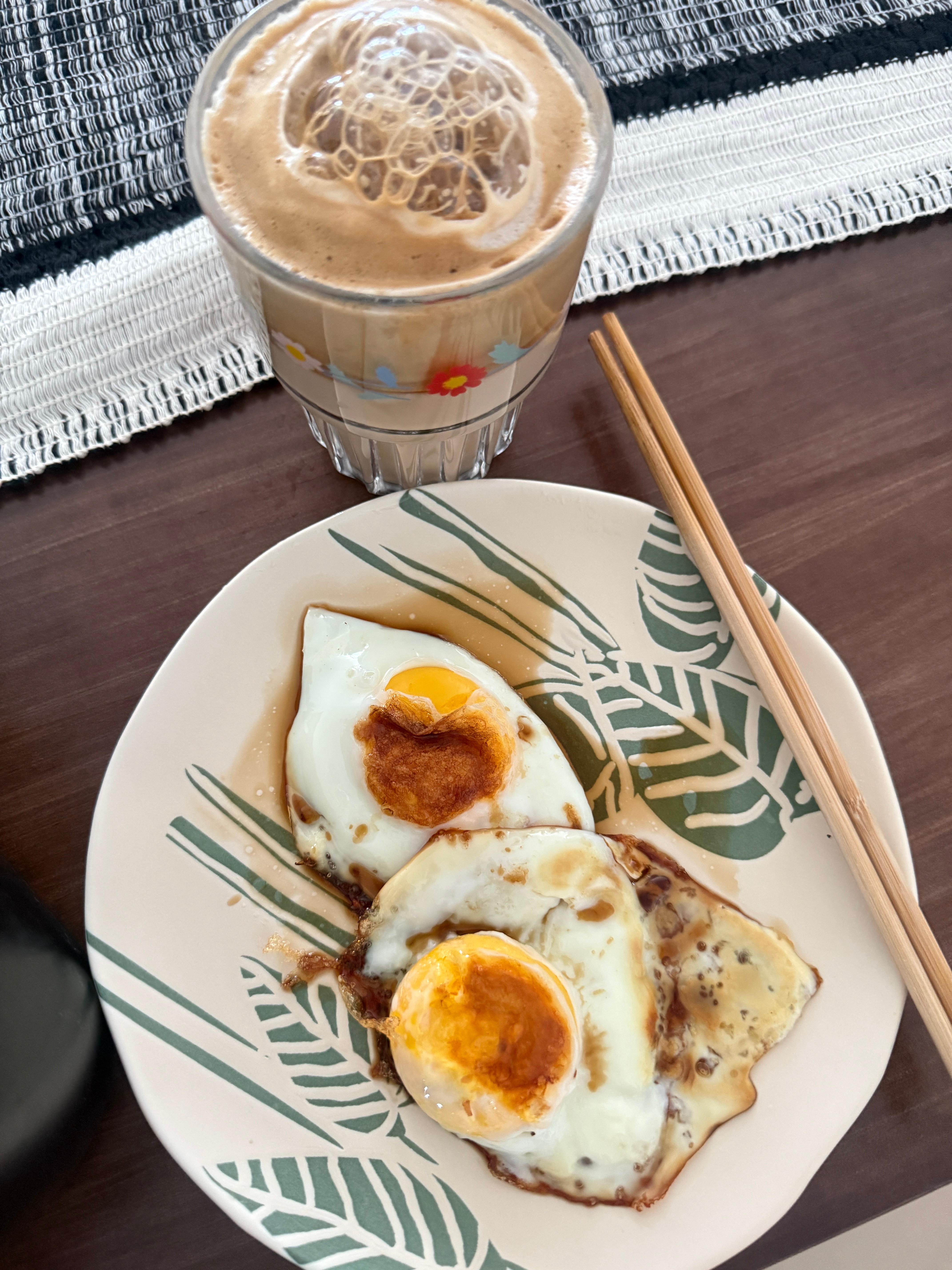 大家吃粽子一般是煮着吃还是蒸着吃呀？我发现了一个新吃法，空气炸锅烤着吃，外层会有