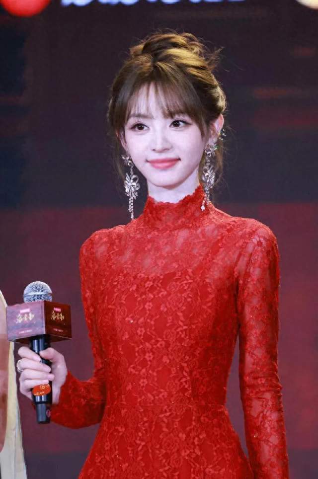 谁懂追剧人的快乐！看《嫁金钗》彻底沦陷，又被闫桉狠狠拿捏
