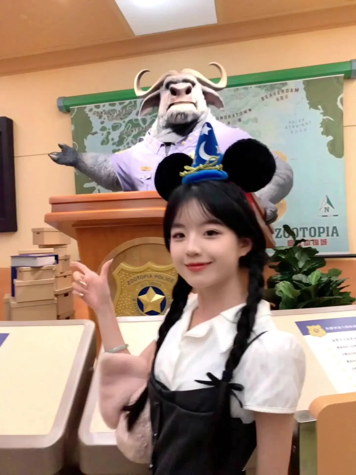 祝你拥有神奇的一天🐰