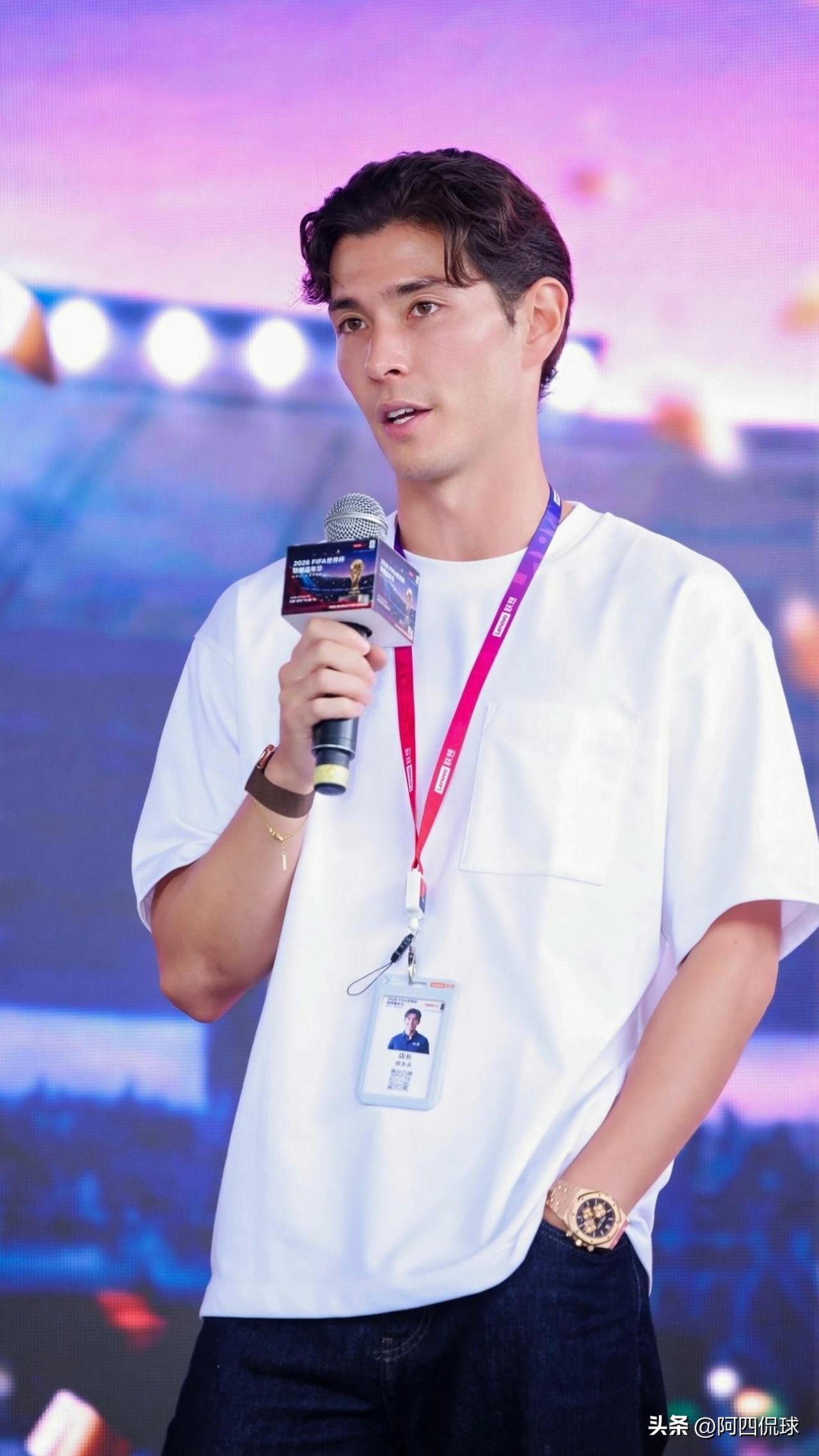 妥妥的报国无门！中国国家队公布新一期国家队名单，血缘归化球员侯永永再次无缘大名单