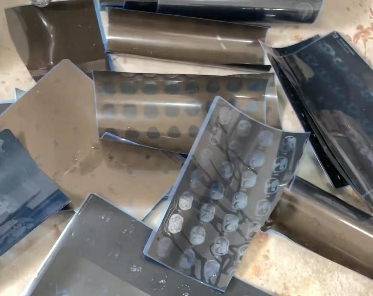 这年头，大家都想搞点副业，不管是卖废品还是搞回收，听起来都是“变废为宝”的好事儿