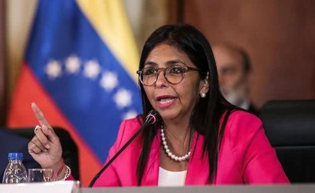 马杜罗恐怕到现在也没想明白。抓他的不是美国特种兵，而是那个和他在加拉加斯贫民社区