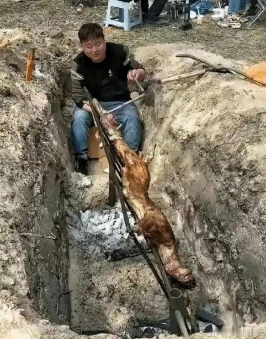 公司团建，看得出来谁地位最低了 