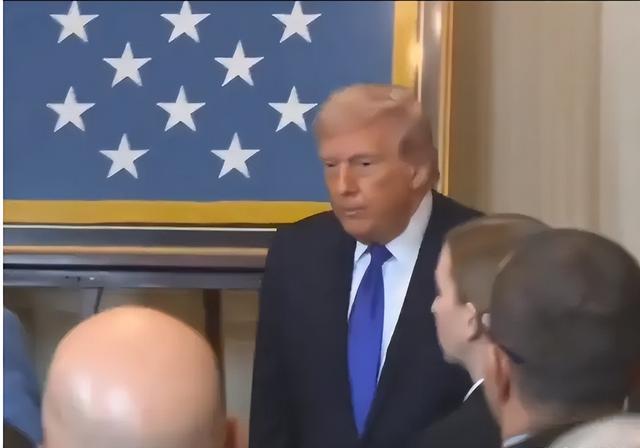 七大军工巨头齐聚白宫：美式战争经济再提速
 
据央视新闻当地时间3月6日消息，特