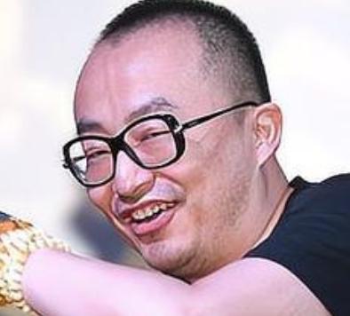 太平年》总导演杨磊将拍摄《三体》的经验运用到了该剧创作中。
杨磊在《三体》中总结