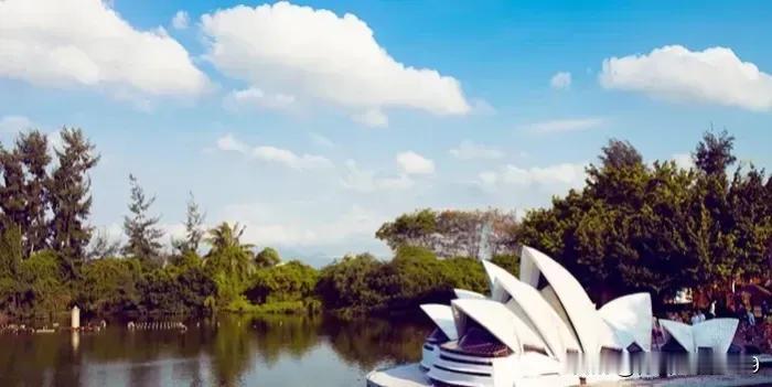 世界之窗深圳，你是一扇通往世界的神奇之窗，让我们在这有限的空间里，领略到了无限的