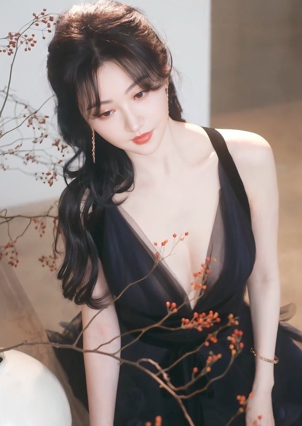 景甜这么漂亮真的会做那种事吗？太可惜了以后不会见不到这么极品的大甜甜了吧 