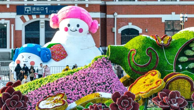 【不必行色匆匆，不必光芒四射，不必成为别人，只需做自己】
        在这快