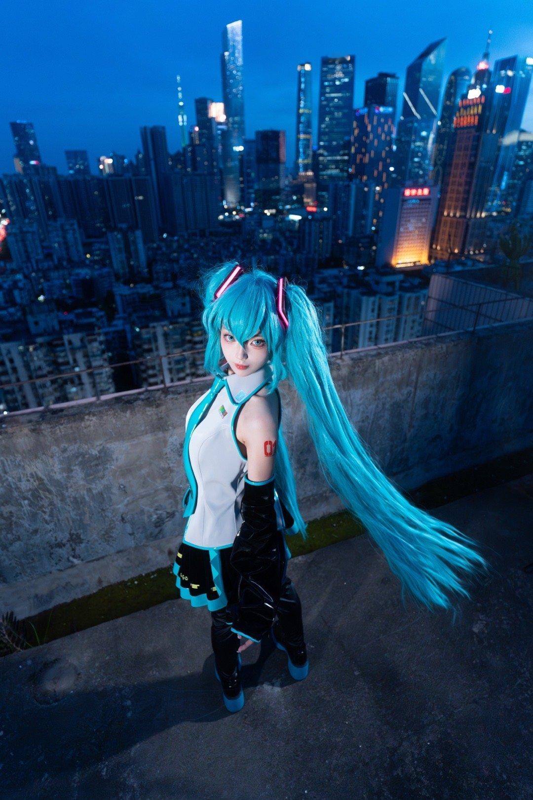 跑一张预告#初音未来##miku##cos##亿点曝光计划# ​​​
