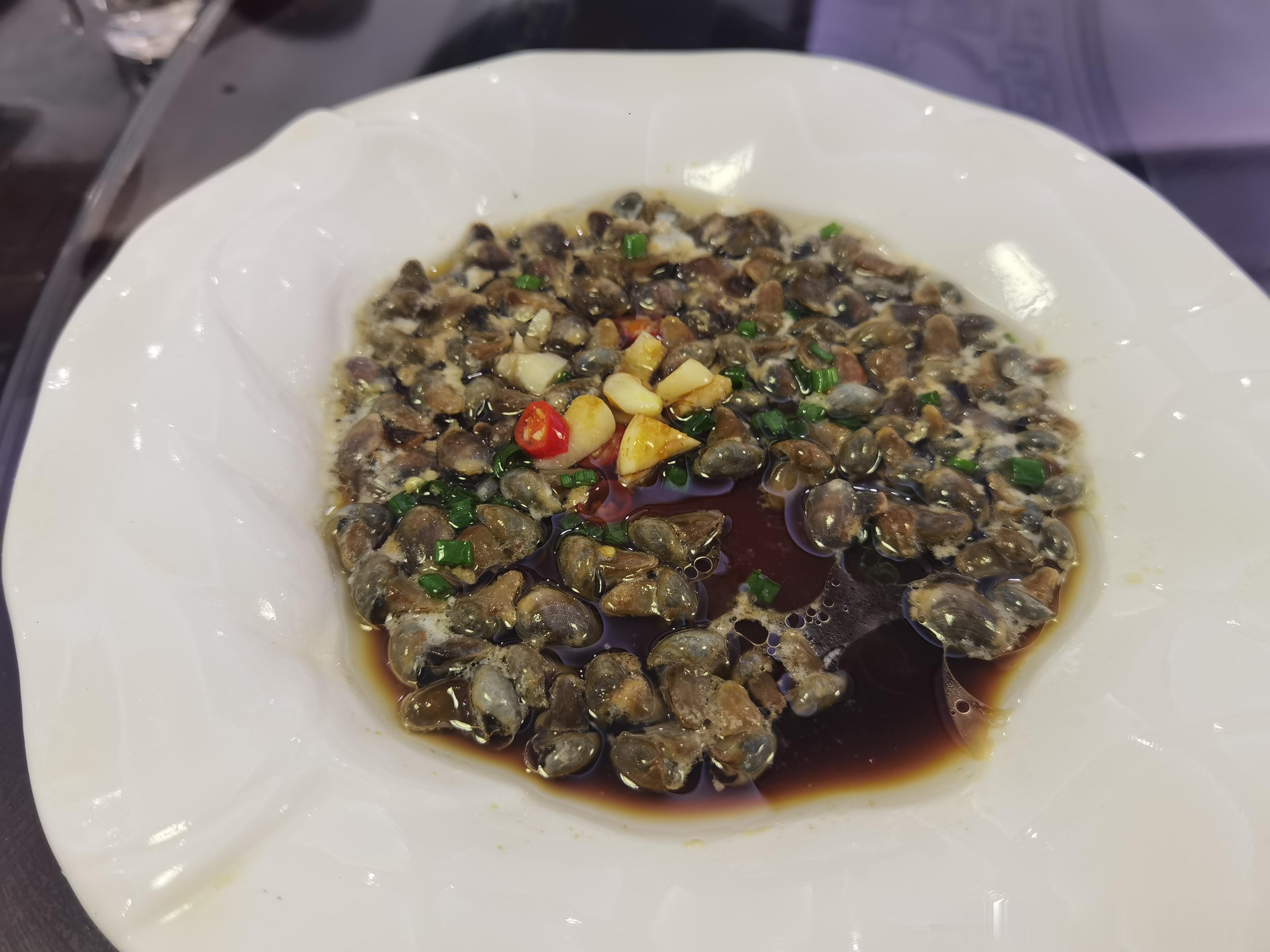 好吃，喝晕了也记得[晕][思考] ​​​