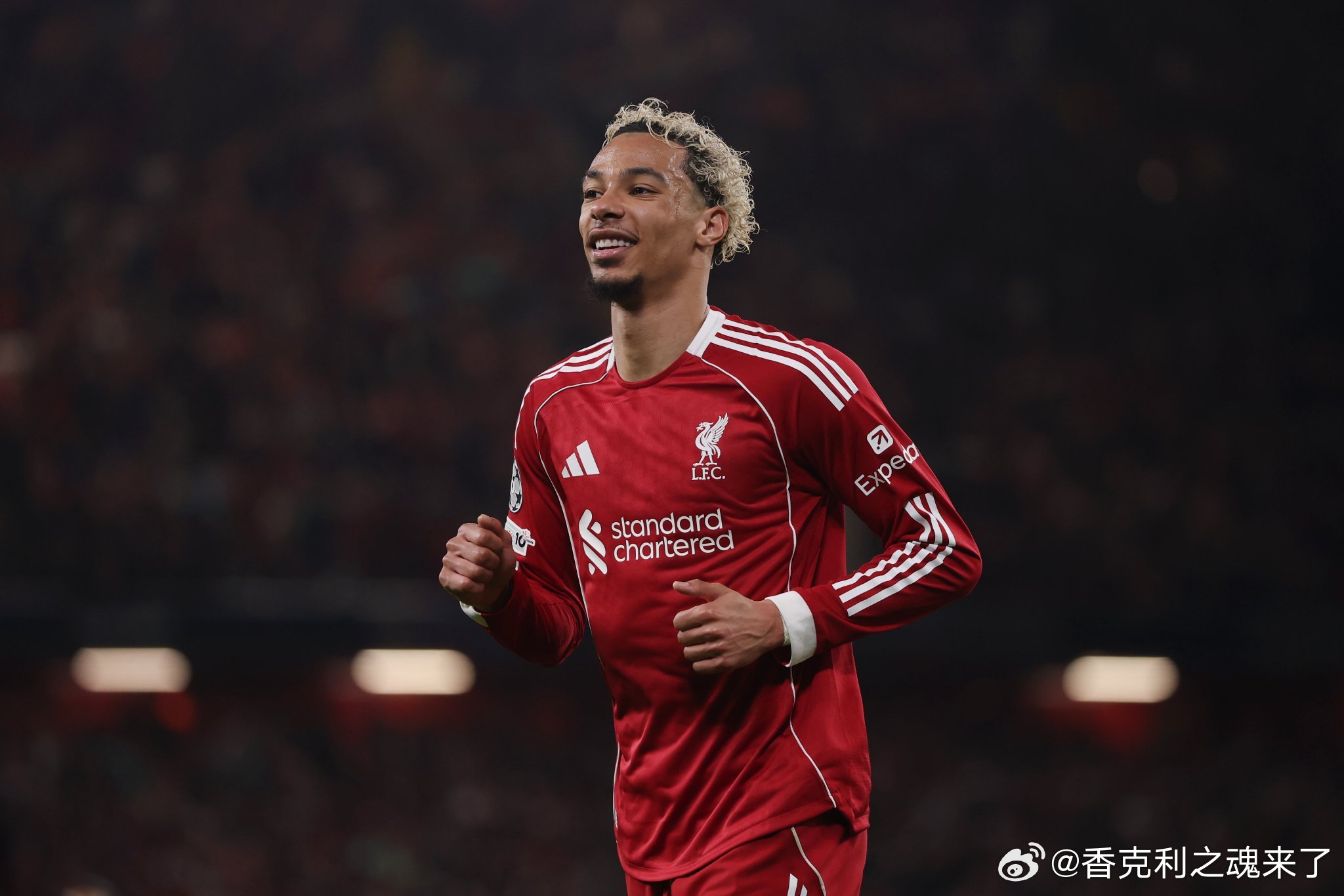 前天空体育记者拜利透露皇马对埃基蒂克的兴趣："近几个月来，埃基蒂克在皇马的内部引