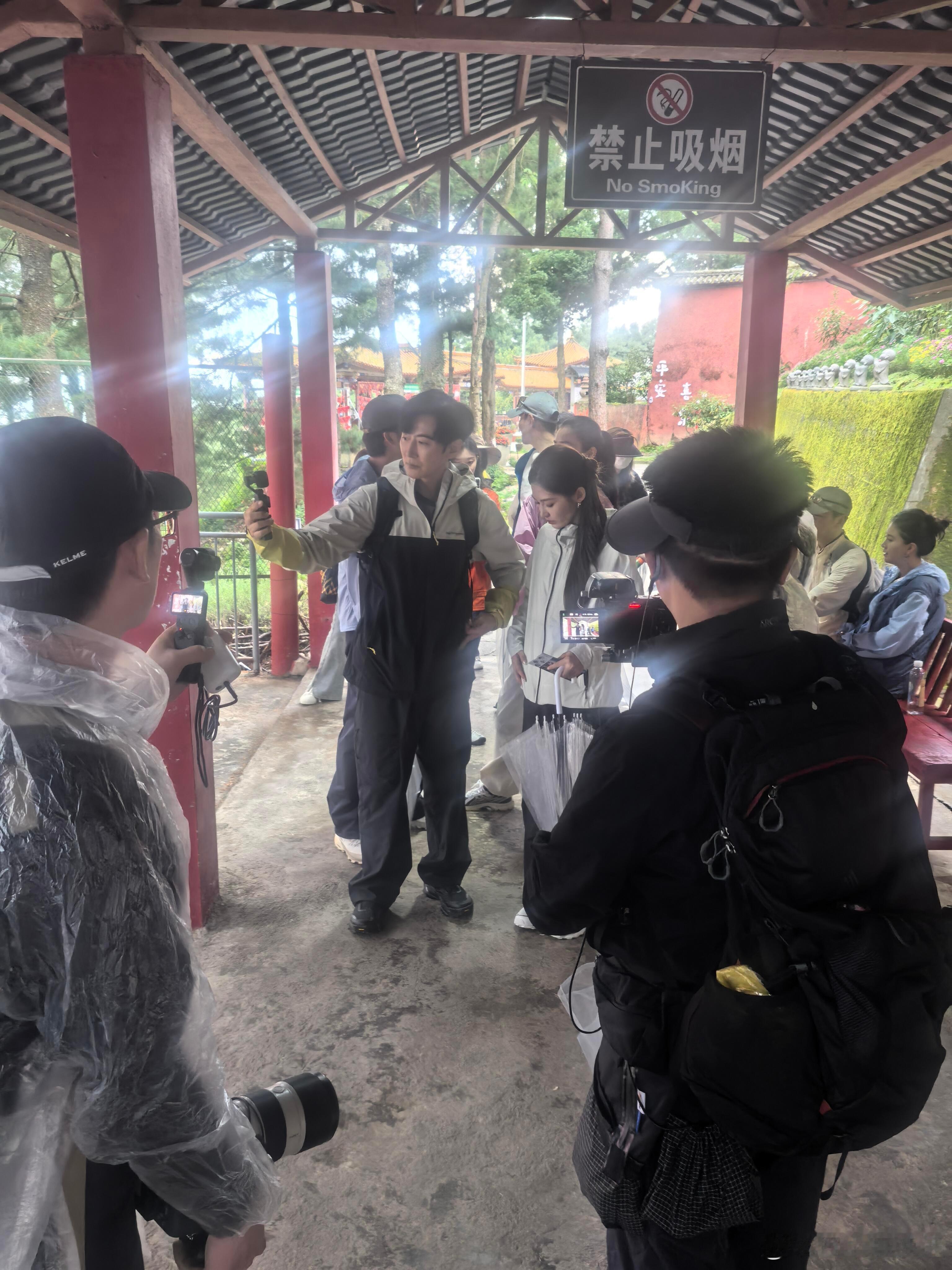疑似高梓淇新恋情曝高梓淇恋情又一条娱乐圈感情瓜来袭，疑似高梓淇新恋情传出，曝高梓