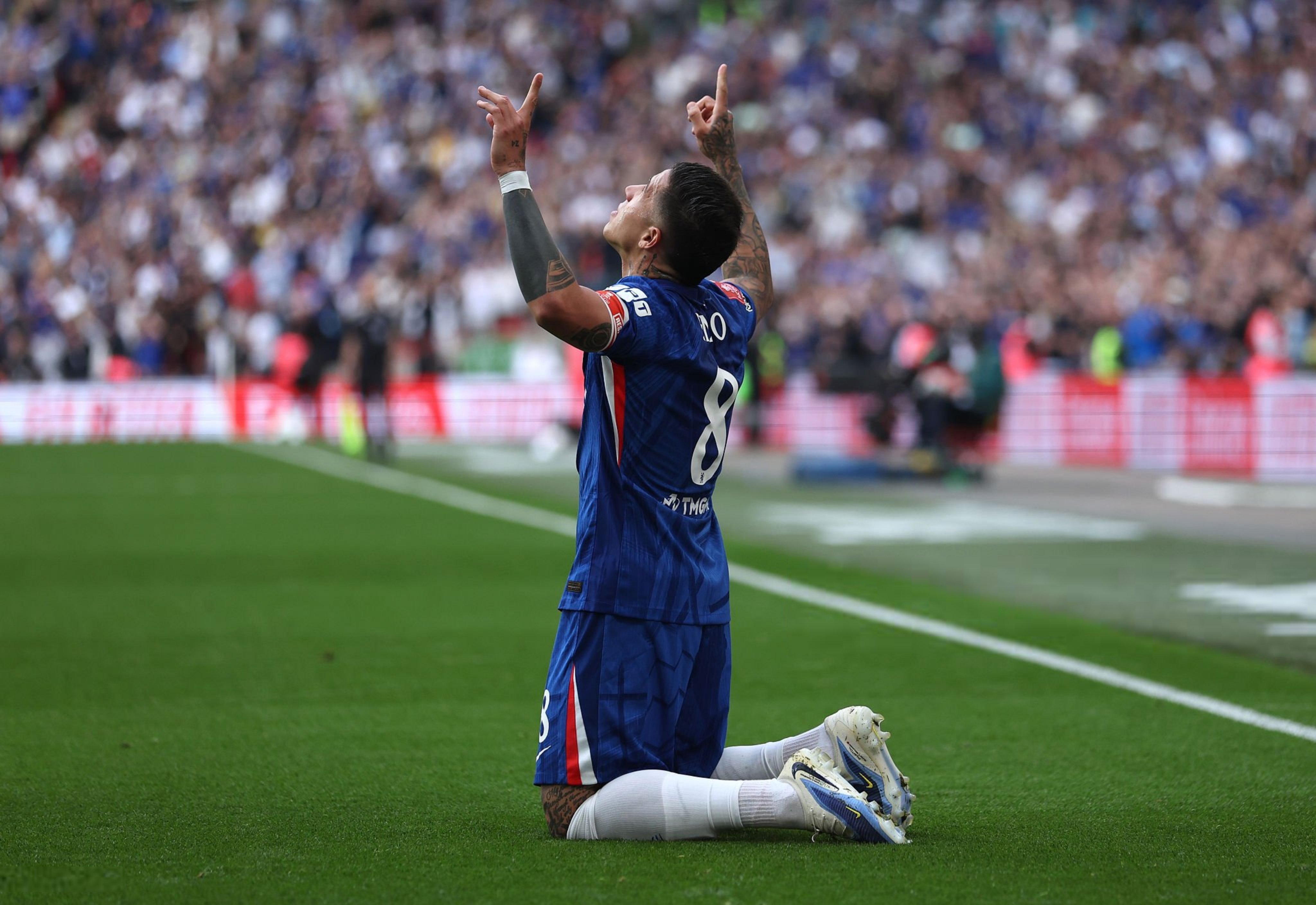 ENZOOOOO 💙💙💙💙💙切尔西英超