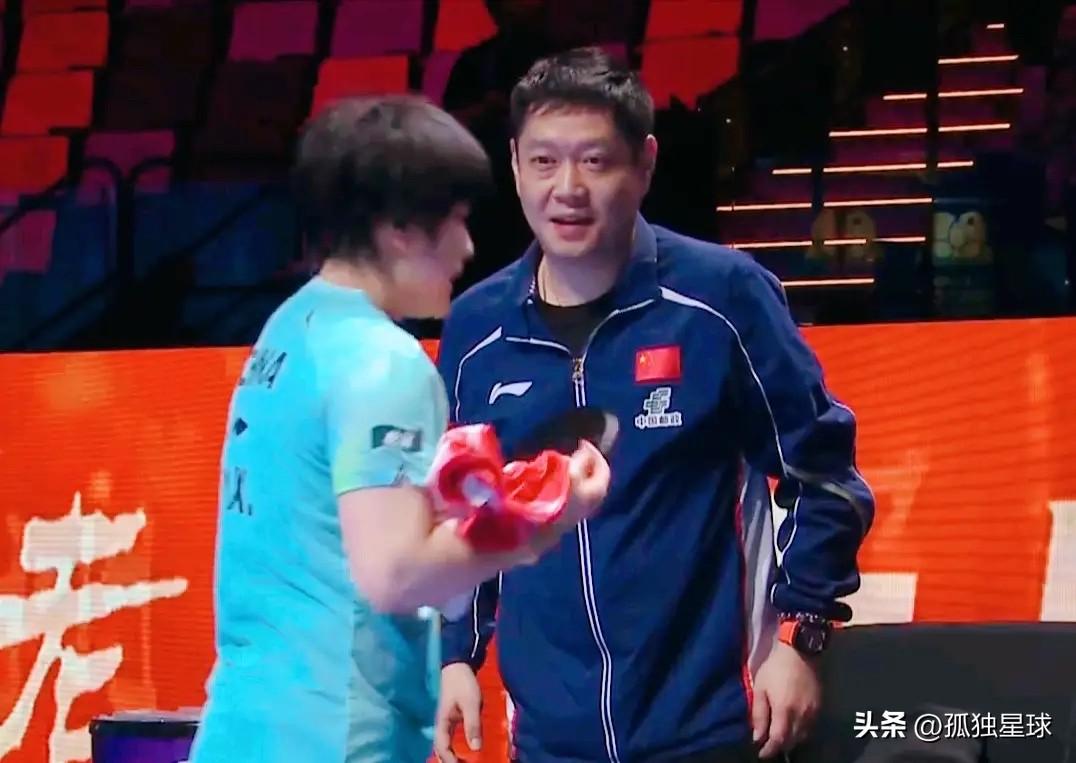 还得是邱贻可啊！

今天覃予萱 3-1，干脆利落赢了日乒一姐早田希娜，挺进 16