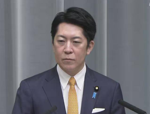 中美通话之后，日本的表态有点“酸”。在2月5日（今天）的新闻发布会上，日本内阁官