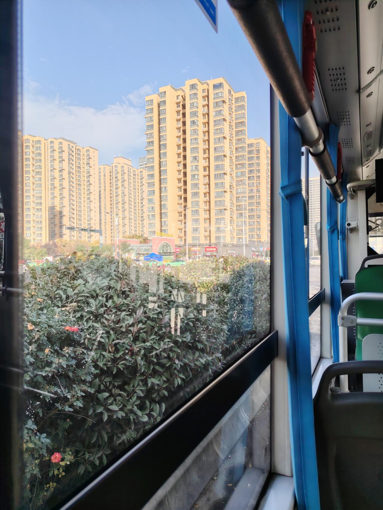 曾经有个，央视直播，说到自己，练习播送，这样说过，一天不练，自己知道，两天不练，