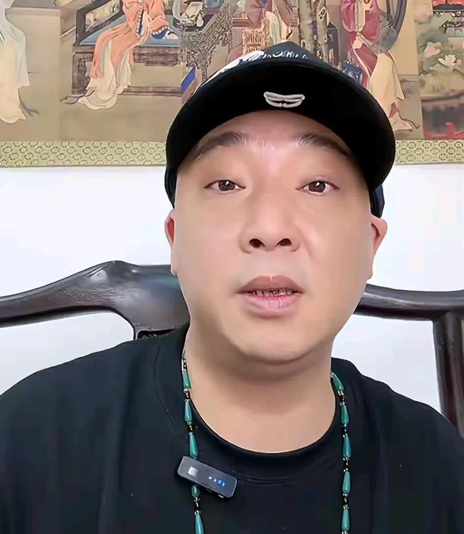 柴怼怼竟然说出这样的话来，“我看不起温州人，温州人不团结，哪怕我错了，你也应该支
