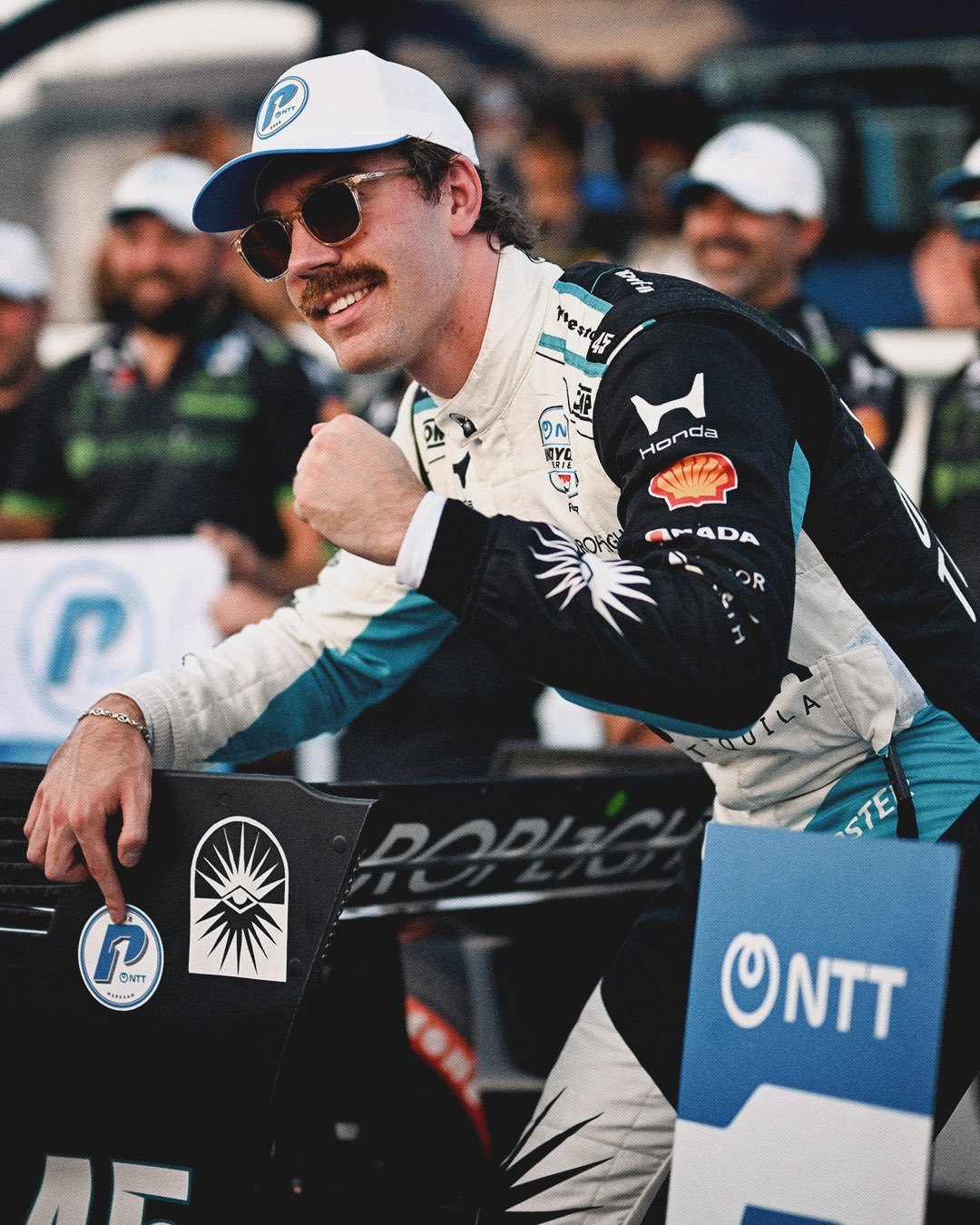 Indycar万锦排位赛：福斯特取得杆位，伦加德和麦克劳林分列2-3，4-6位是