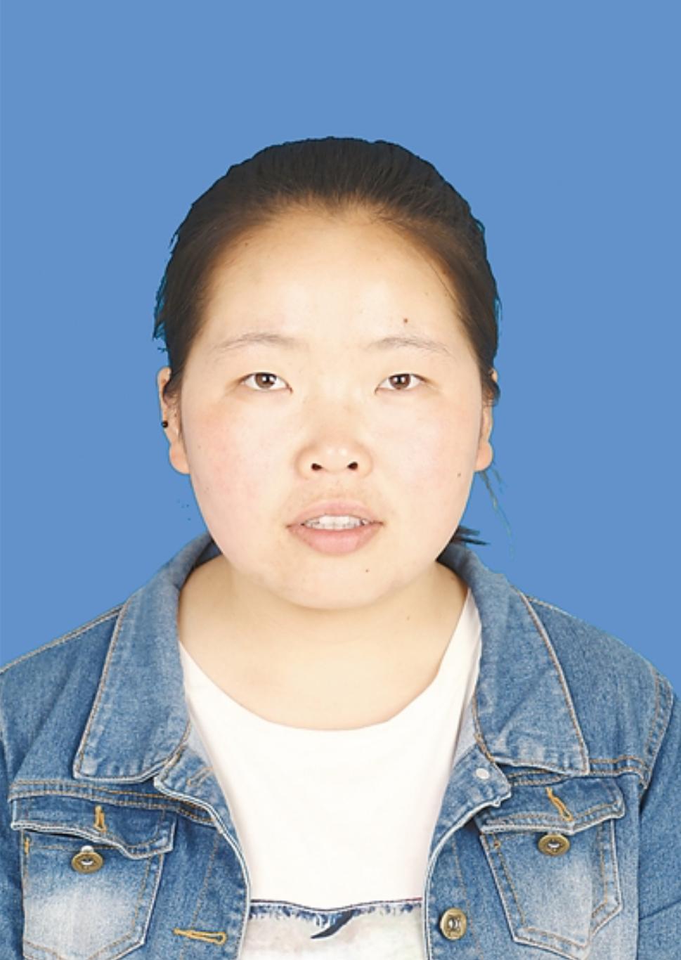 葛莉娜，女，汉族，1996 年 6 月生，甘肃省庆阳市正宁县周家镇乔坡村村民。