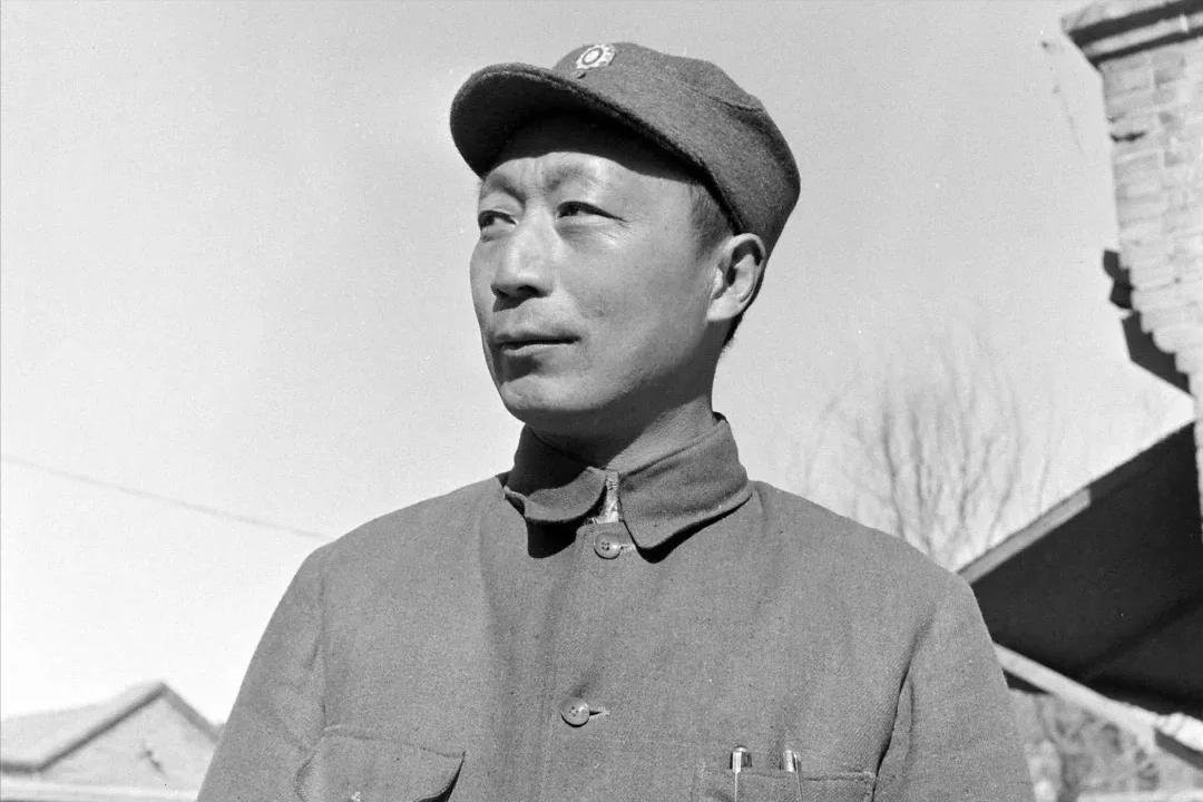 1992年5月14日，聂荣臻元帅白天还在为国操劳，晚上却毫无征兆的在睡梦中逝去。