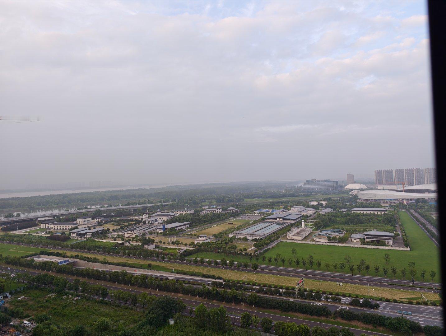 好久都没说早上好了，走吧，健个身洗个澡然后出差去 