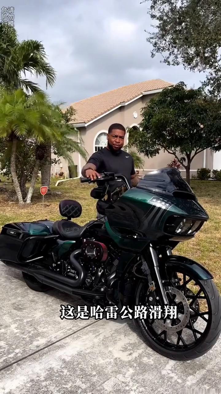 ·这个我朋友买的起吗？这是铃木隼1300r，最快时速299km/h，落地价才25