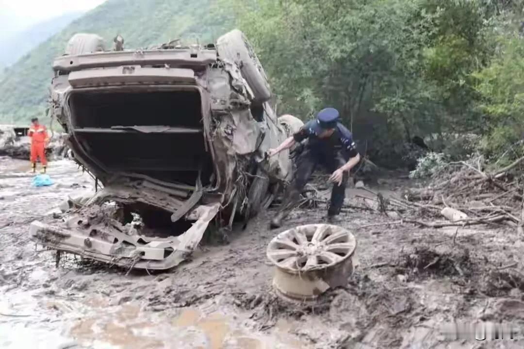 雪山石门景区可能永久关闭，关于甘肃定西市双石门景区为何有如此严重伤亡，露骨山和分