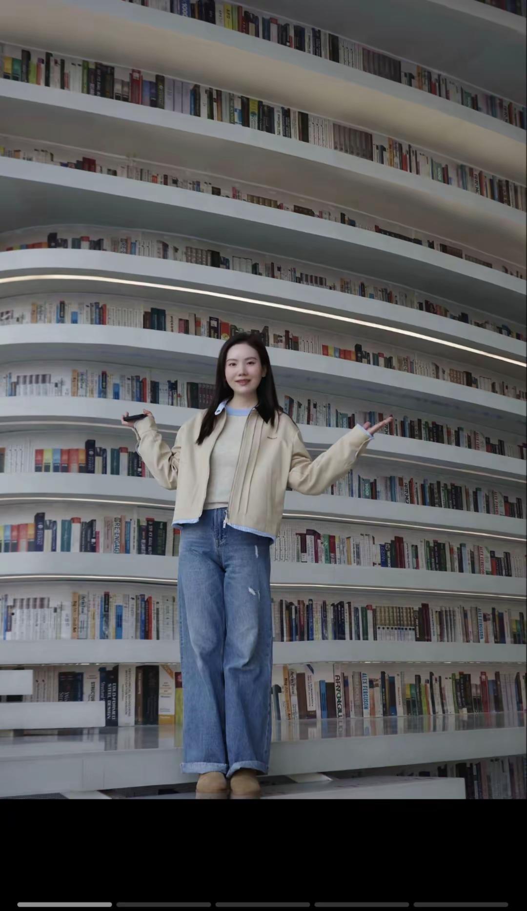 愿我的姑娘永远阳光澄澈明艳！