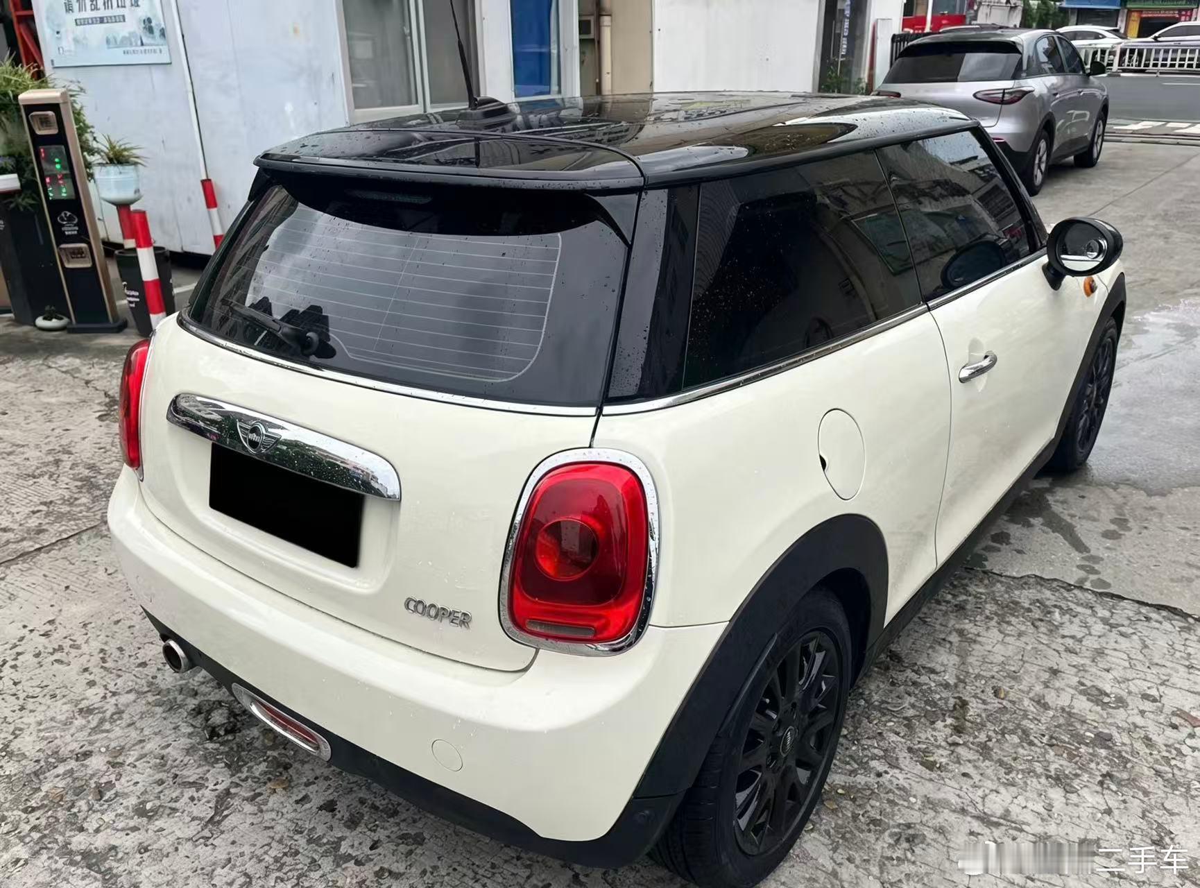 18年 mini cooper 1.5T 全景天窗 6万公里实表 保险年审到明年