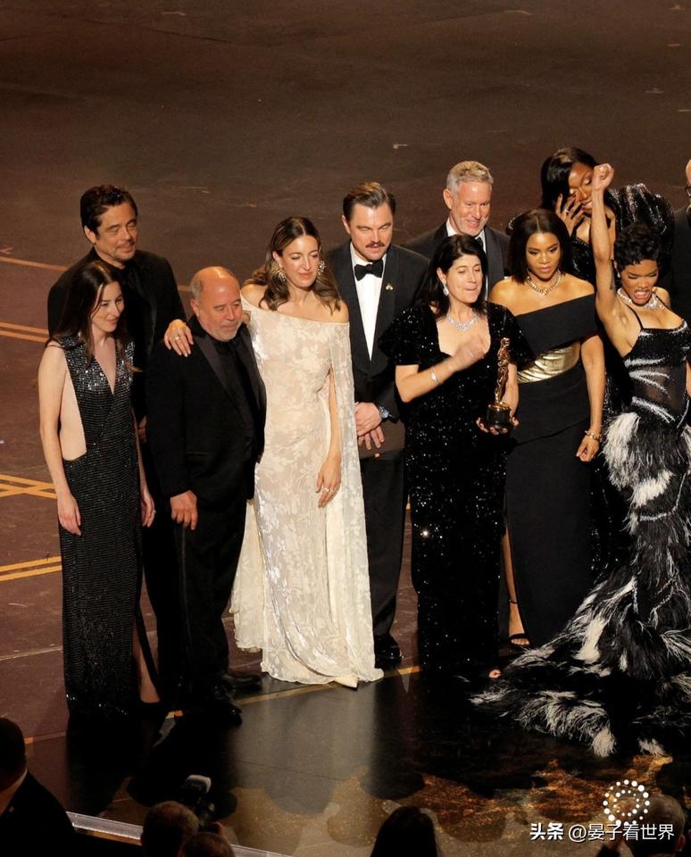 《一戰再戰》榮獲今屆奧斯卡最佳影片獎🏆
The darkly comic th