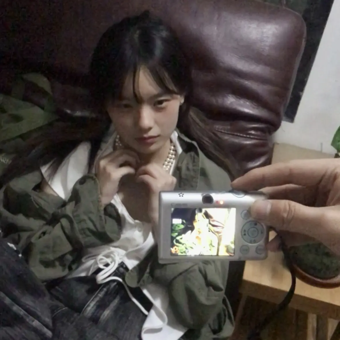 𝐁𝐚𝐜𝐤 𝐭𝐨 𝟐𝟎𝟎。